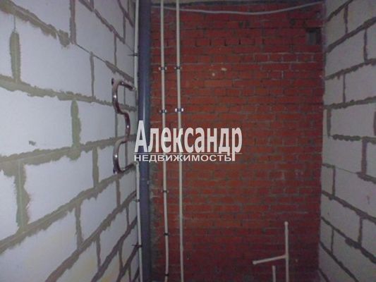 Продам трехкомнатную (3-комн.) квартиру, Карла Маркса ул, 48, Лодейное Поле г