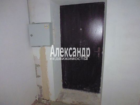 Продам трехкомнатную (3-комн.) квартиру, Карла Маркса ул, 48, Лодейное Поле г