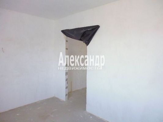 Продам трехкомнатную (3-комн.) квартиру, Карла Маркса ул, 48, Лодейное Поле г