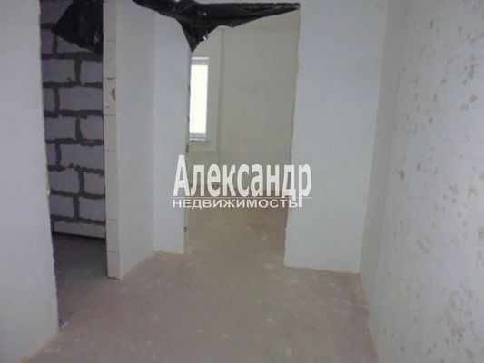 Продам трехкомнатную (3-комн.) квартиру, Карла Маркса ул, 48, Лодейное Поле г