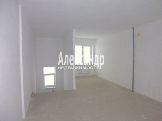 Продам трехкомнатную (3-комн.) квартиру, Карла Маркса ул, 48, Лодейное Поле г