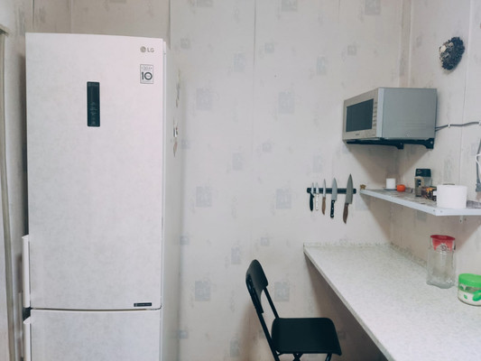 Продам двухкомнатную (2-комн.) квартиру, Айдарова ул, 15А, Казань г