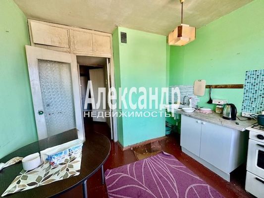 Продам однокомнатную (1-комн.) квартиру, Приморская ул, 27, Выборг г