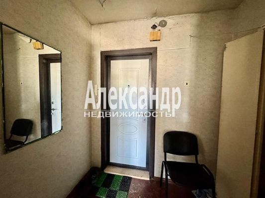 Продам однокомнатную (1-комн.) квартиру, Приморская ул, 27, Выборг г