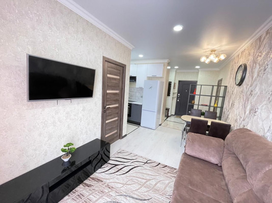 Продам трехкомнатную (3-комн.) квартиру, Гарнизонный пер, 1А, Ростов-на-Дону г