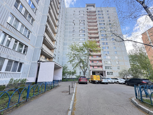 Продам однокомнатную (1-комн.) квартиру, 2-я Заводская ул, 21, Красково п