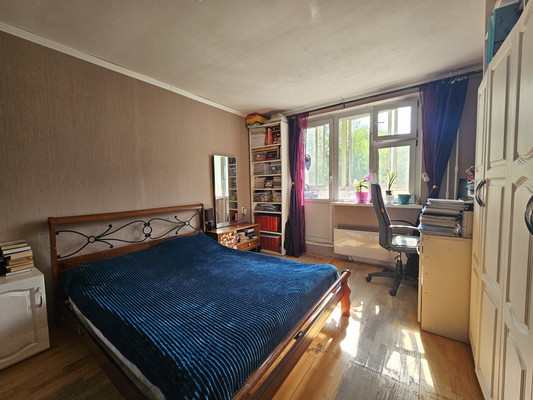 Продам однокомнатную (1-комн.) квартиру, Тихомирова ул, 1, Москва г