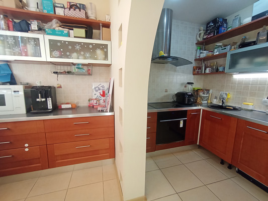 Продам двухкомнатную (2-комн.) квартиру, Лермонтова ул, 120, Анапа г