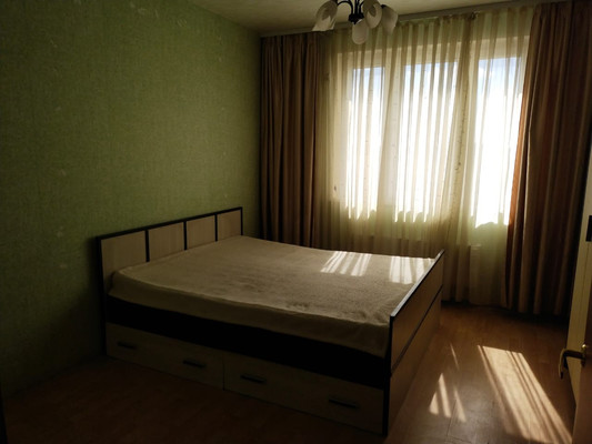 Продам трехкомнатную (3-комн.) квартиру, Преображенская ул, 13, Люберцы г