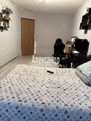 Продам однокомнатную (1-комн.) квартиру, Токарева ул, 15, Сестрорецк г