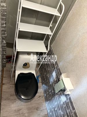 Продам однокомнатную (1-комн.) квартиру, Токарева ул, 15, Сестрорецк г