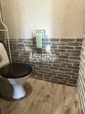 Продам однокомнатную (1-комн.) квартиру, Токарева ул, 15, Сестрорецк г