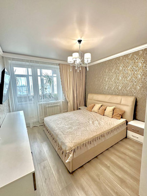 Продам трехкомнатную (3-комн.) квартиру, Тибетская ул, 1Б, Ростов-на-Дону г