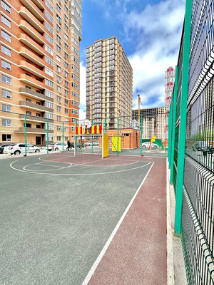 Продам трехкомнатную (3-комн.) квартиру, Тибетская ул, 1Б, Ростов-на-Дону г