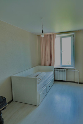 Продам двухкомнатную (2-комн.) квартиру, Юных Ленинцев ул, 84, Москва г