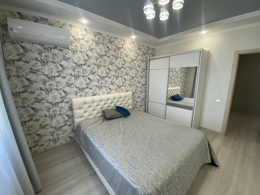 Продам двухкомнатную (2-комн.) квартиру, Еременко ул, 94, Ростов-на-Дону г