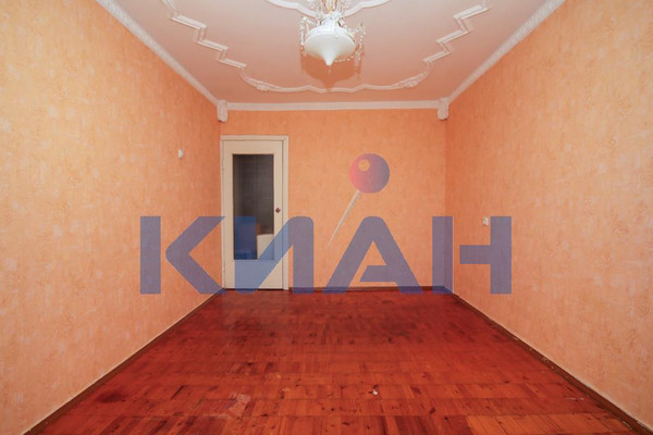 Продам трехкомнатную (3-комн.) квартиру, Менжинского ул, 9ка, Красноярск г