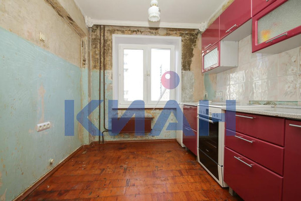 Продам трехкомнатную (3-комн.) квартиру, Менжинского ул, 9ка, Красноярск г