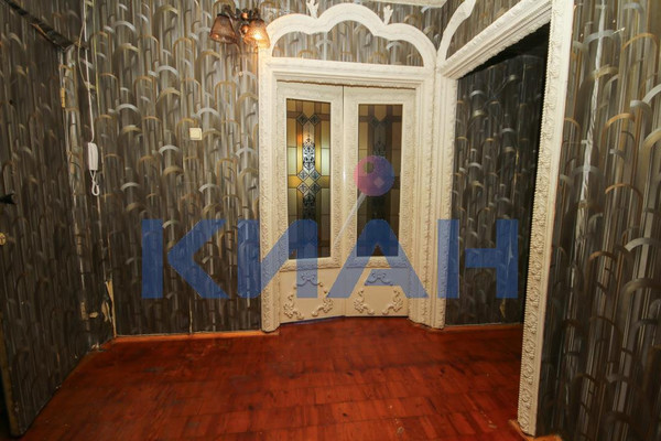 Продам трехкомнатную (3-комн.) квартиру, Менжинского ул, 9ка, Красноярск г