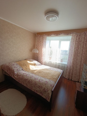 Продам двухкомнатную (2-комн.) квартиру, Деповская ул, 162А, Ишим г
