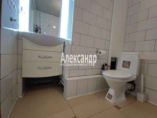 Продам однокомнатную (1-комн.) квартиру, Парковый проезд, 5, Сертолово г