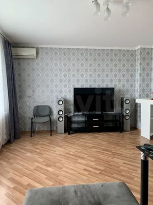 Продам двухкомнатную (2-комн.) квартиру, 1-я Круговая ул, 95, Ростов-на-Дону г