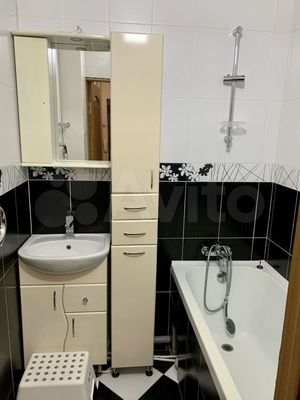 Продам двухкомнатную (2-комн.) квартиру, 1-я Круговая ул, 95, Ростов-на-Дону г
