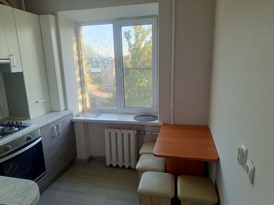 Продам двухкомнатную (2-комн.) квартиру, Токарная ул, 80к6, Ростов-на-Дону г