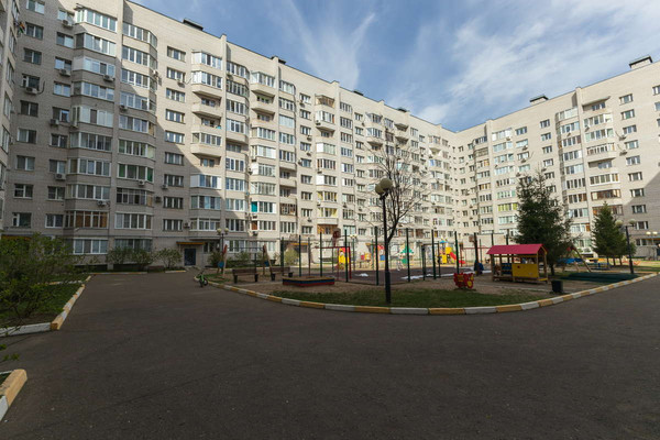 Продам многокомнатную квартиру, Ямашева пр-кт, 101, Казань г