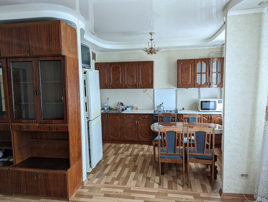 Продам двухкомнатную (2-комн.) квартиру, Джаудата Файзи ул, 17, Казань г