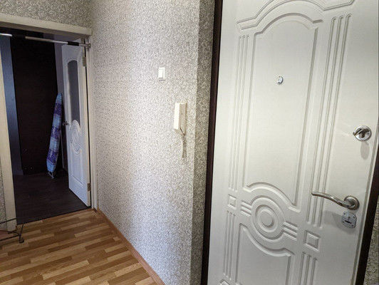 Продам двухкомнатную (2-комн.) квартиру, Джаудата Файзи ул, 17, Казань г