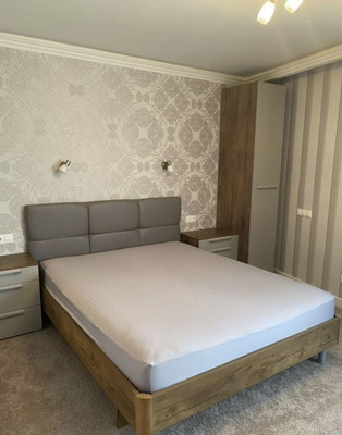 Продам трехкомнатную (3-комн.) квартиру, 339-й Стрелковой Дивизии ул, 17/3, Ростов-на-Дону г