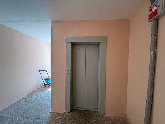 Продам однокомнатную (1-комн.) квартиру, Романа Брянского ул, 29, Брянск г