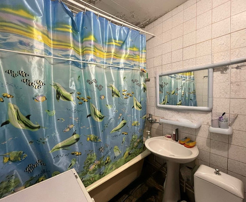 Продам однокомнатную (1-комн.) квартиру, Московский пр-кт, 81к2, Брянск г