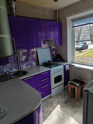 Продам однокомнатную (1-комн.) квартиру, Александра Корсунова пр-кт, 31, Великий Новгород г