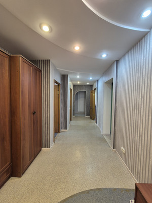 Сдам многокомнатную квартиру, Мира пр-кт, 265А, Южно-Сахалинск г