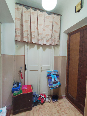 Продам двухкомнатную (2-комн.) квартиру, Фрунзе ул, 43к2, Симферополь г