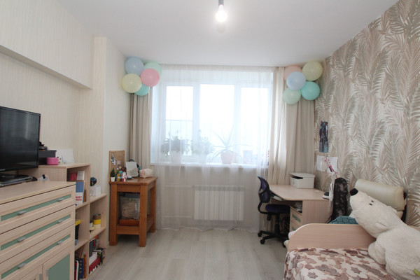 Продам двухкомнатную (2-комн.) квартиру, Суетинская ул, 7, Нижний Новгород г