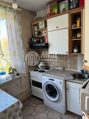 Продам трехкомнатную (3-комн.) квартиру, Пришвина ул, 11, Москва г