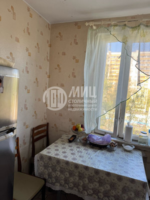 Продам трехкомнатную (3-комн.) квартиру, Пришвина ул, 11, Москва г