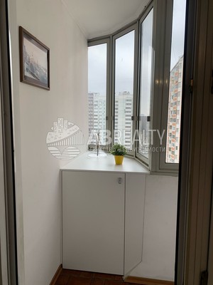 Продам двухкомнатную (2-комн.) квартиру, Островитянова ул, 5к2, Москва г