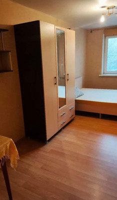 Продам трехкомнатную (3-комн.) квартиру, Коммунистический пр-кт, 2, Ростов-на-Дону г