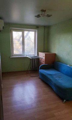 Продам трехкомнатную (3-комн.) квартиру, Коммунистический пр-кт, 2, Ростов-на-Дону г