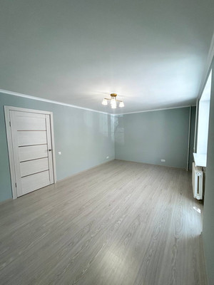 Продам однокомнатную (1-комн.) квартиру, Промышленная ул, 23, Симферополь г