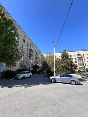 Продам однокомнатную (1-комн.) квартиру, Промышленная ул, 23, Симферополь г