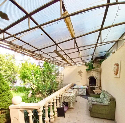 Продам трехкомнатную (3-комн.) квартиру, Генерала Захарова ул, 9к2, Симферополь г