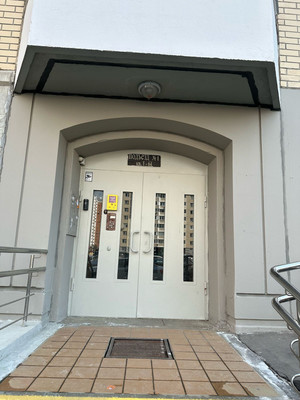 Продам двухкомнатную (2-комн.) квартиру, Рождественская ул, 37, Москва г