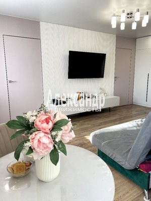 Продам двухкомнатную (2-комн.) квартиру, Боровая ул, 53к3, Санкт-Петербург г
