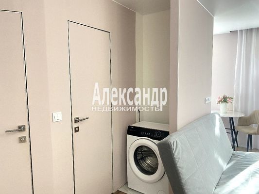 Продам двухкомнатную (2-комн.) квартиру, Боровая ул, 53к3, Санкт-Петербург г