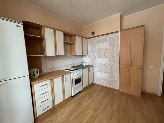 Продам двухкомнатную (2-комн.) квартиру, Академика Шварца ул, 20к4, Екатеринбург г